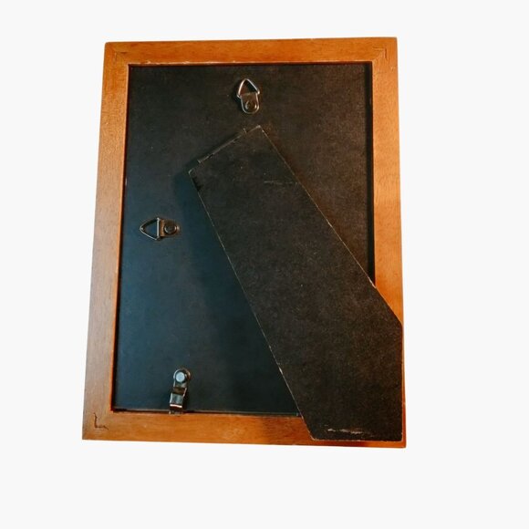Wooden Picture Frame Glass 5x7 Photos Tabletop Wall Hanging - Picture 3 of 4